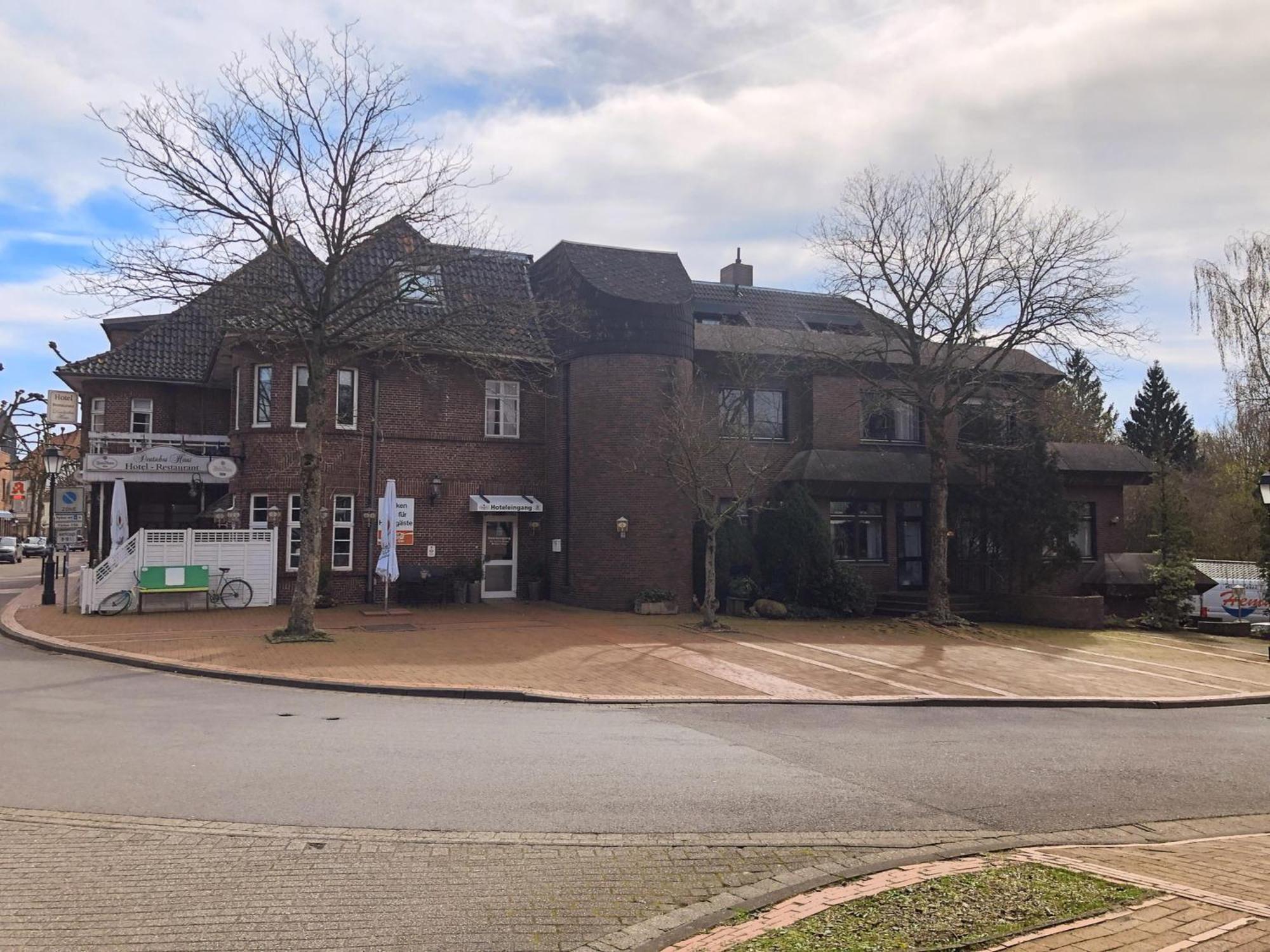 Loningen Hotel Deutsches Haus מראה חיצוני תמונה